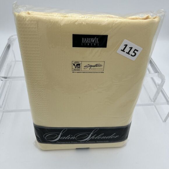 NOS Bardwil Linens Satin Splendor Soil Release Tablecloth 60x140” Oblong Butter - Picture 3 of 10
